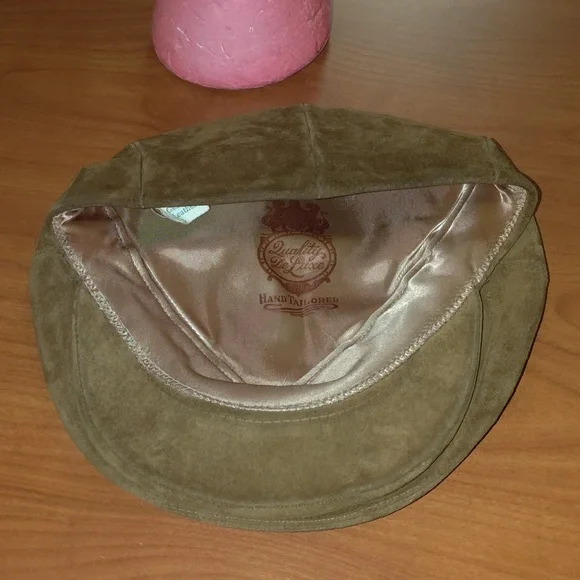 Vtg L.L. Bean Suede Genuine Leather Hand Tailored Newspaper Boy HatL